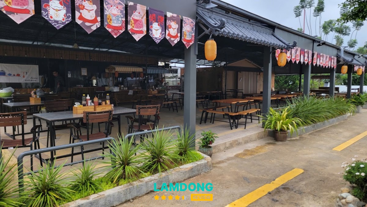 Chay Dalat Vegetarian Restaurant