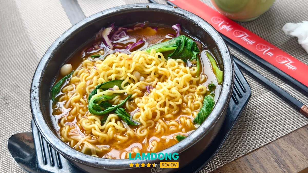 Nhà Hàng Chay Hoa Sen món chay