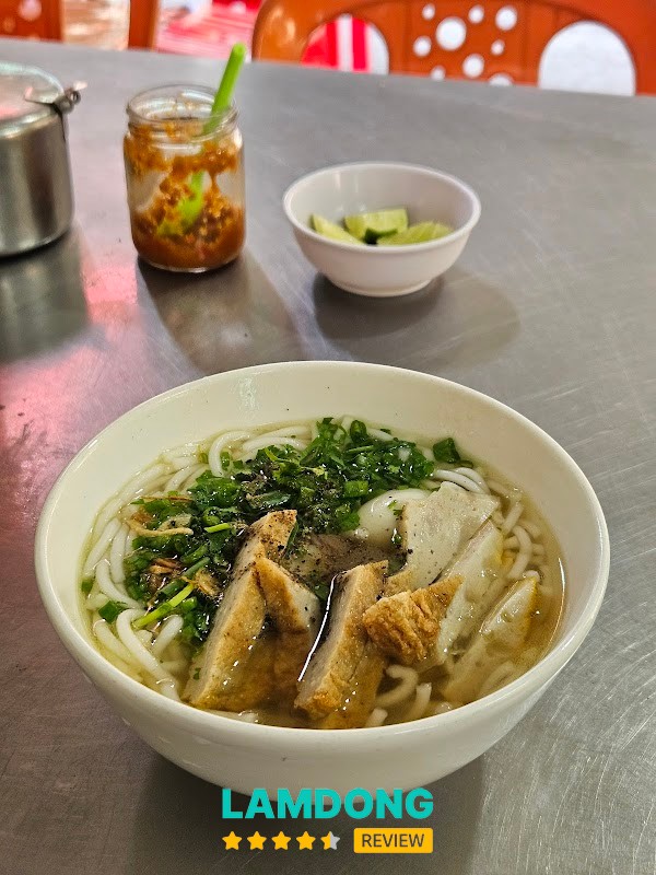 Bánh Canh Xíu – quán ăn gia đình