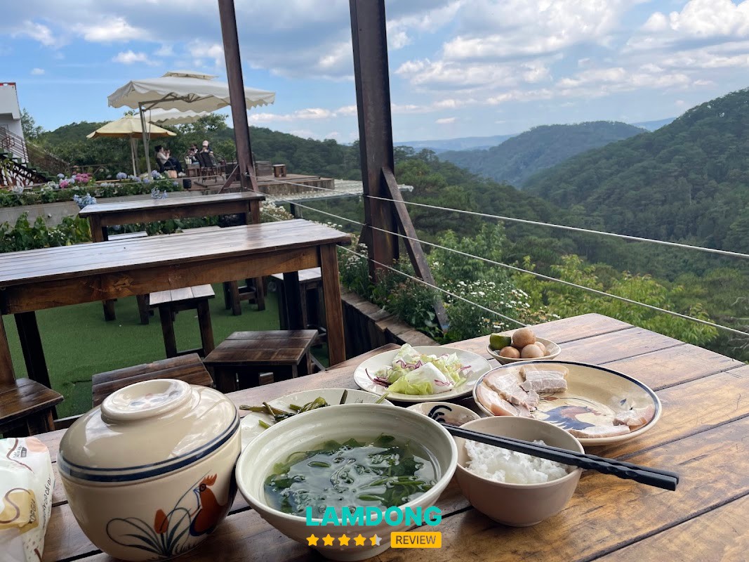 Horizon Coffee Da Lat – quán cà phê view đồi Đà Lạt