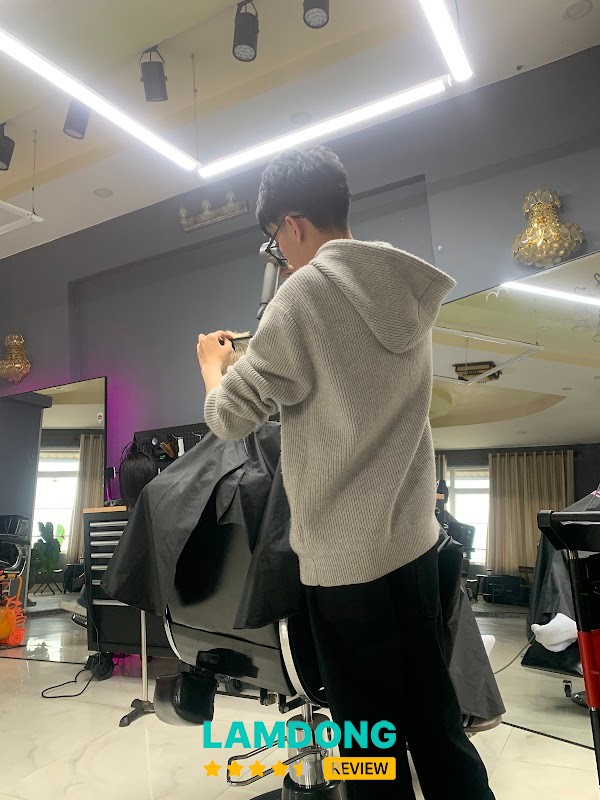 Cut N Shave Station – dịch vụ barber chuyên nghiệp