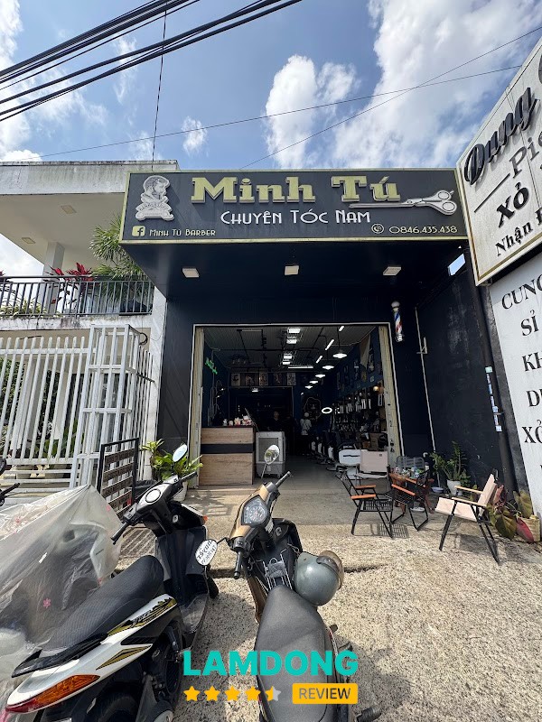 Minh Tú Barber shop – không gian barber