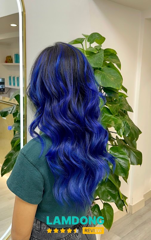 Hoài Nam Hair Salon – không gian salon