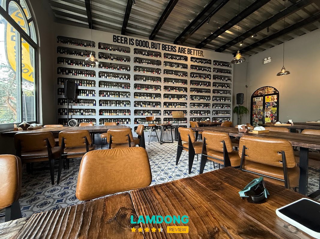Beer Saloon – không gian nhà hàng bia