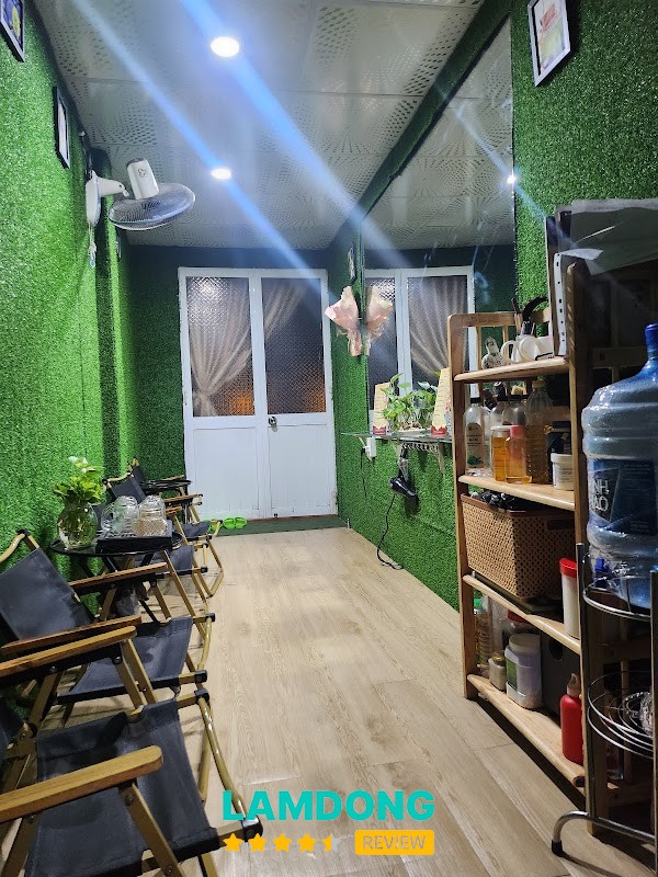 Mộc Nhiên – massage cổ vai gáy và foot