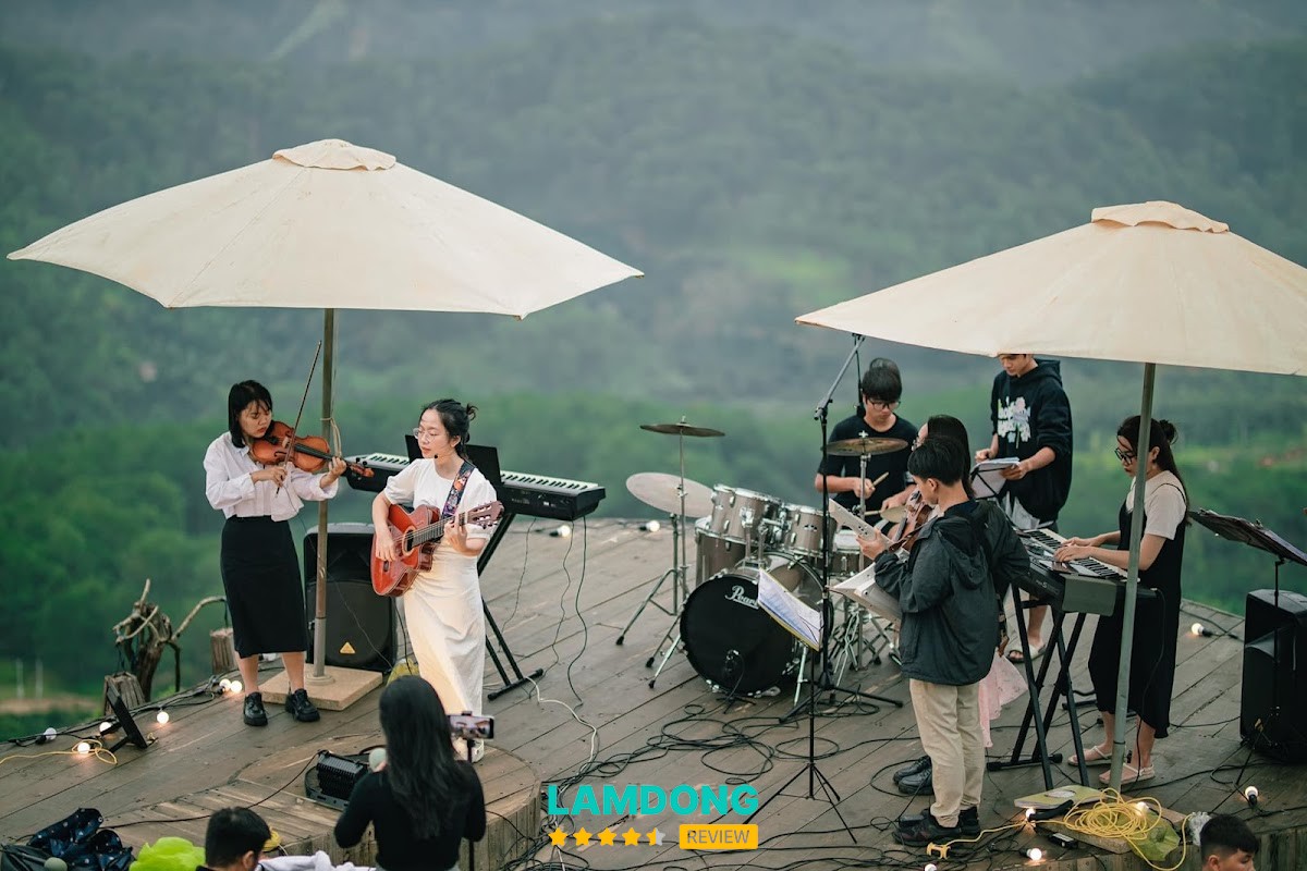 Cloud9 Glamping & Cafe – glamping Đà Lạt view chill