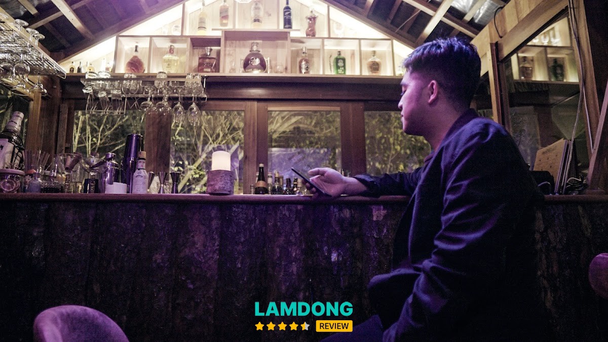 Rainy Rhythm cocktail và âm nhạc