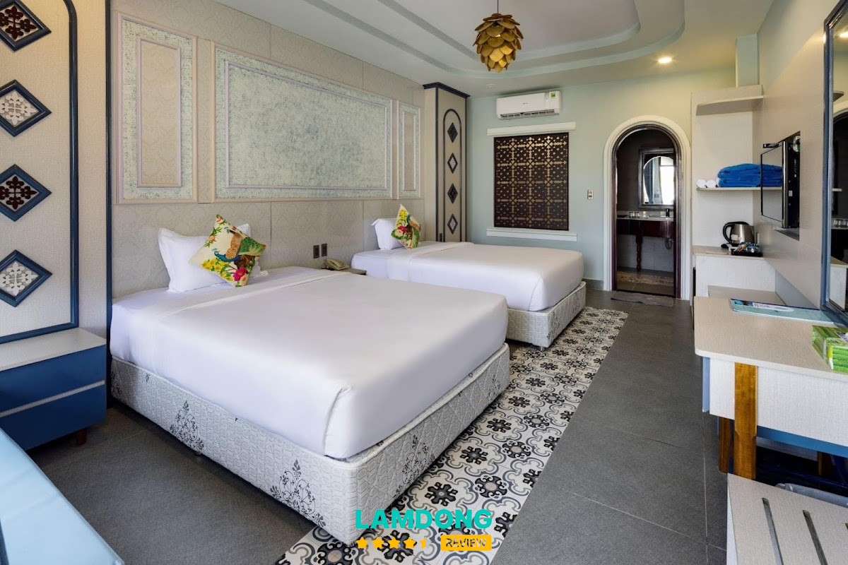 Le VIVA Resort hồ bơi