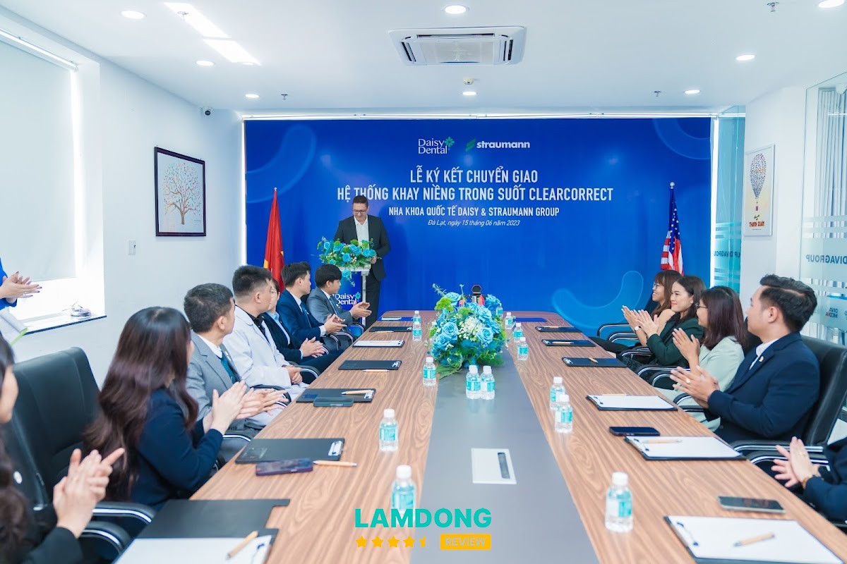 Nha Khoa Quốc Tế DAISY Bảo Lộc – phòng điều trị
