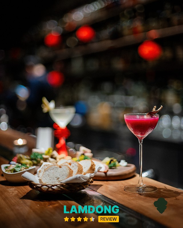 Gemination Eatery Bar đồ ăn và cocktail
