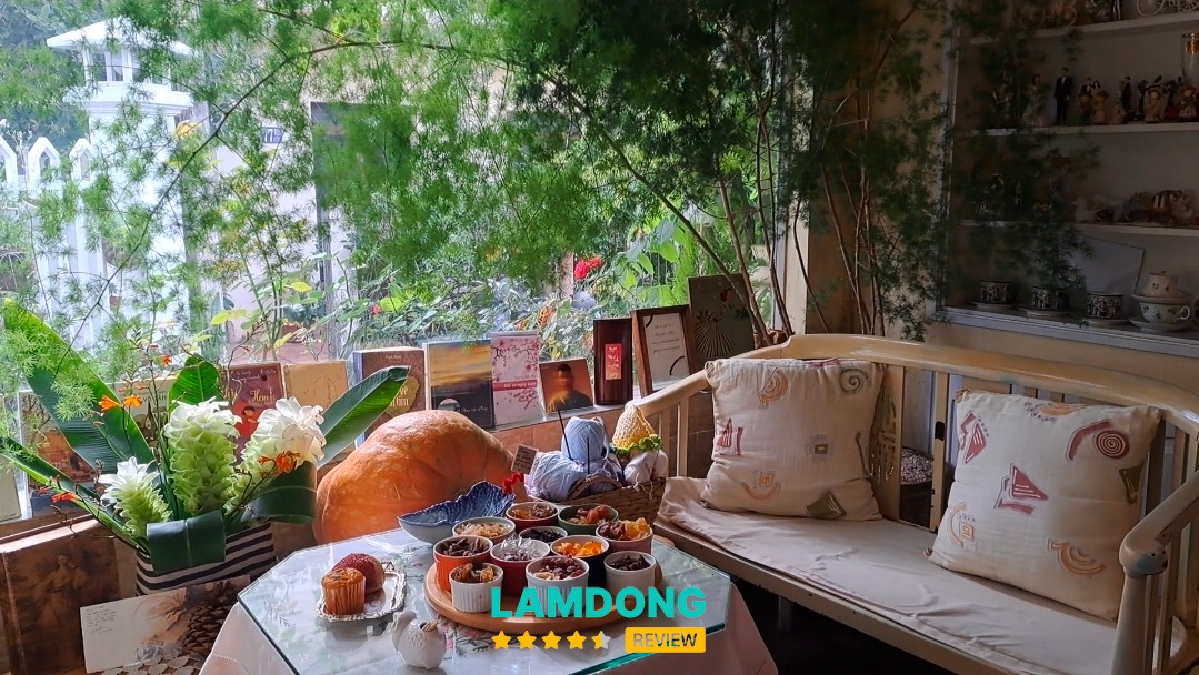 Tiệm bánh Thanh Châu – không gian tiệm bánh