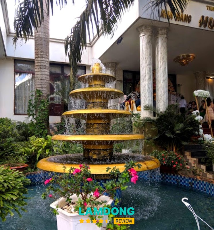 Hướng Liễu SUNFLOWER – không gian tiệc và quán nhậu
