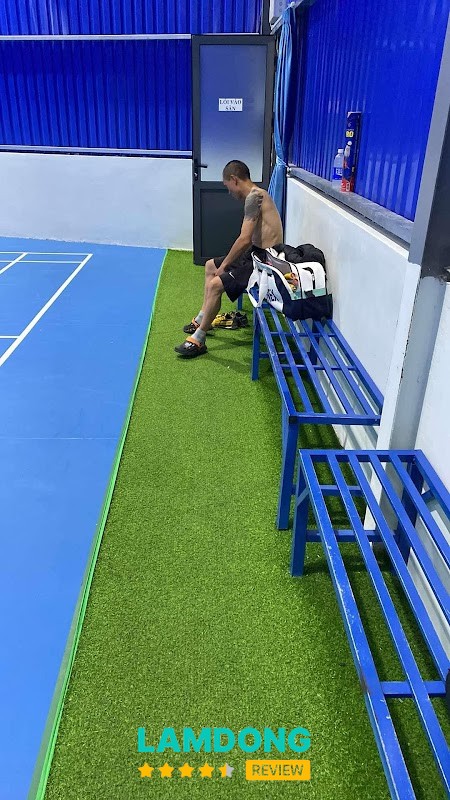 Sân cầu lông King Badminton – sân rộng