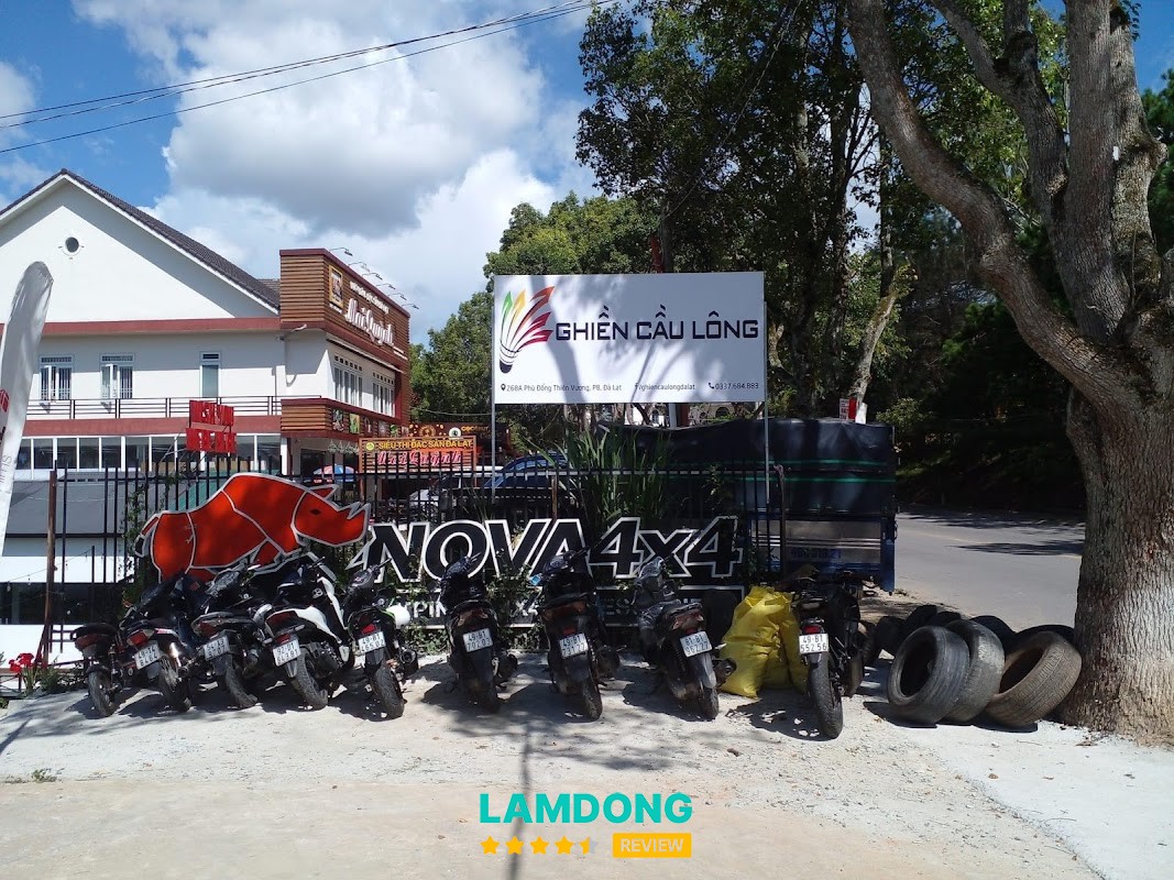 Ghiền Cầu Lông – sân trong nhà