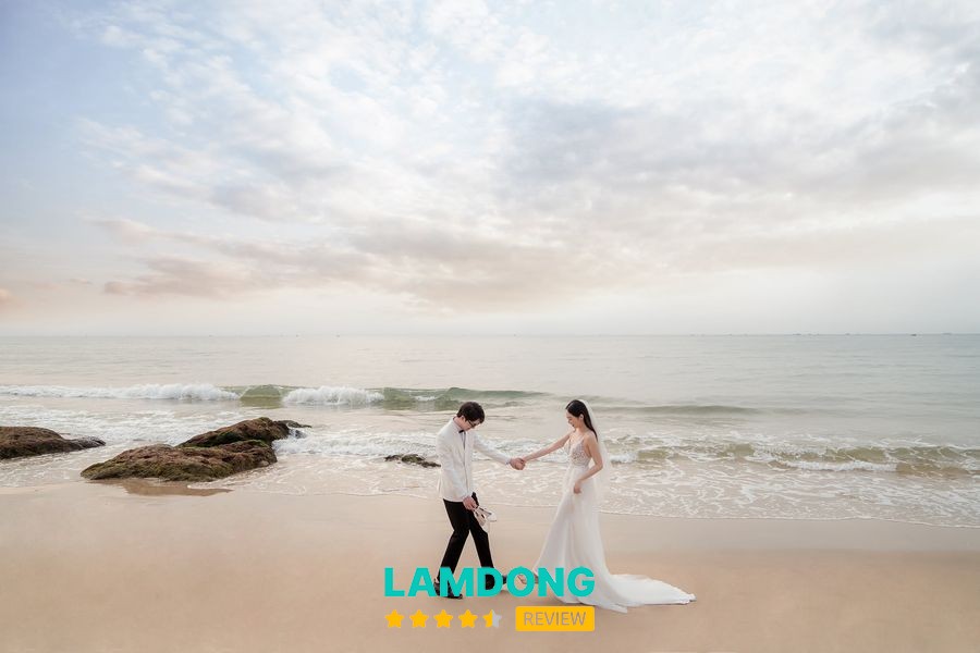 Vy Hiếu Wedding Studio – 105 Hùng Vương, Phú Thủy